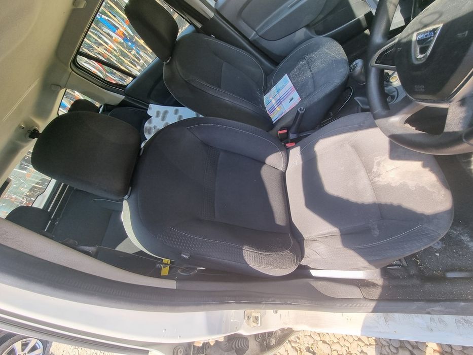 Interior complet Dacia Dacia Logan II MCV Facelift 2017 2016 - 2020 Combi 4 Usi (1606) FARA STG FATA Garantie