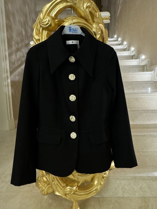 Очень красивый пиджак