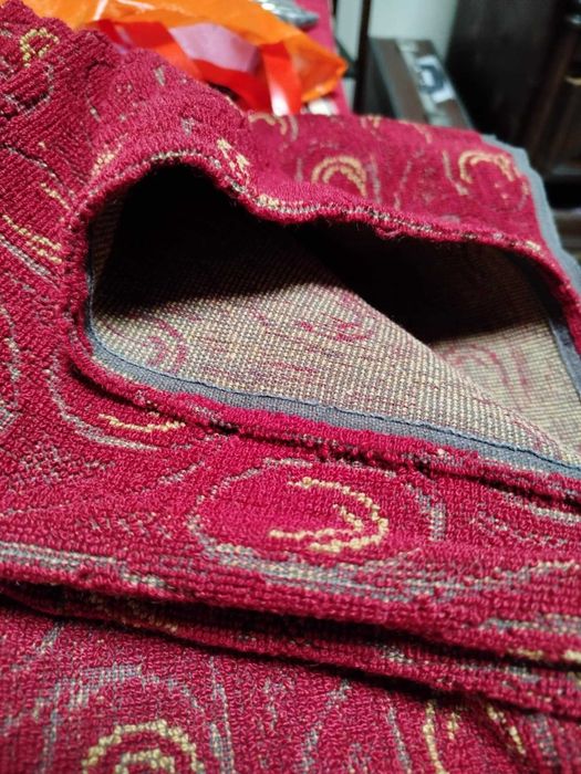 Покривала за легла  в  червено, сиво-синьо,  жакард