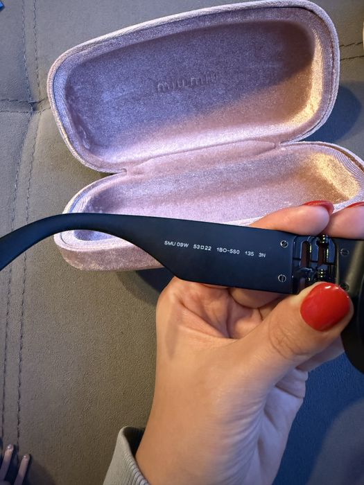 Оригинални слънчеви очила “Miu miu”