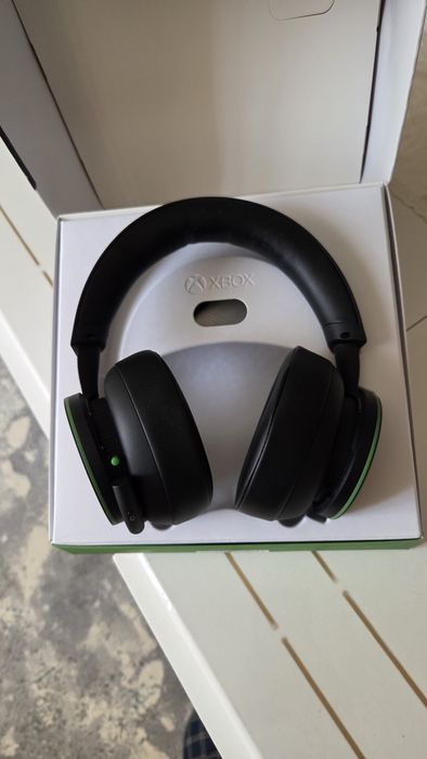 Наушники Xbox Wireless Headset