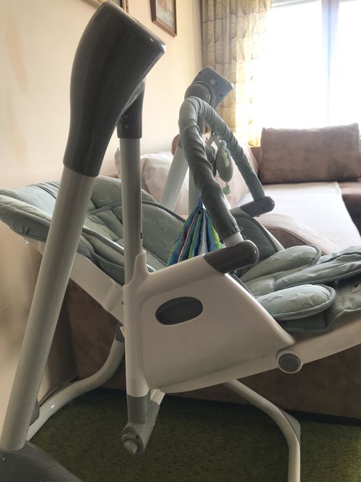 Люлка- релакс с масичка за хранене