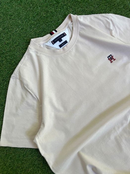 Мъжка блузка с къс ръкав : Tommy Hilfiger Monogram Embroidery Men's T-shirt XL