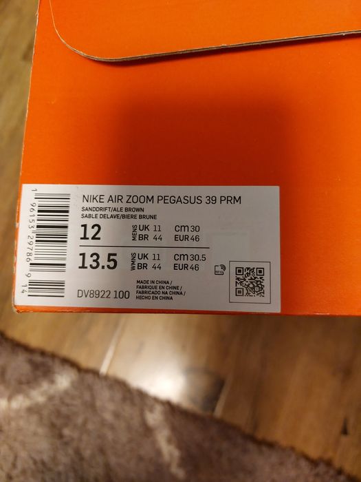 Adidasi Nike Pegadus 39