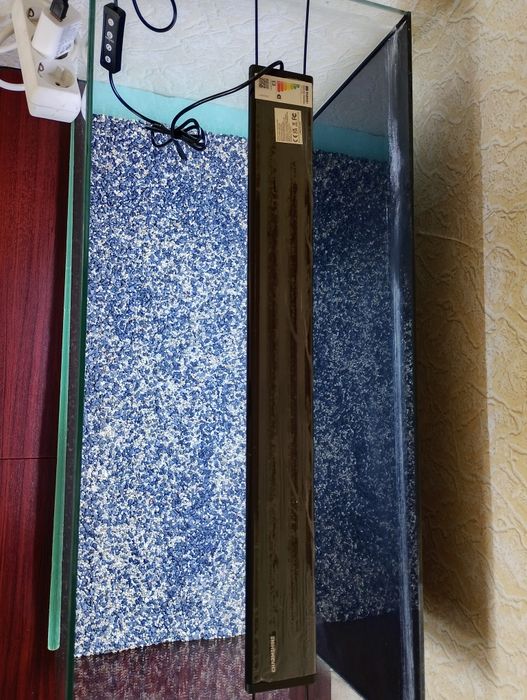 Чисто нова ЛЕД лампа за аквариум