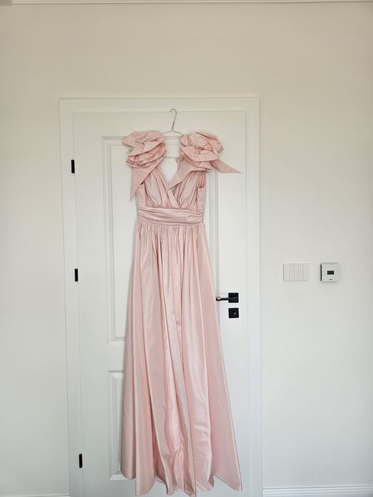 Rochie eleganta roz