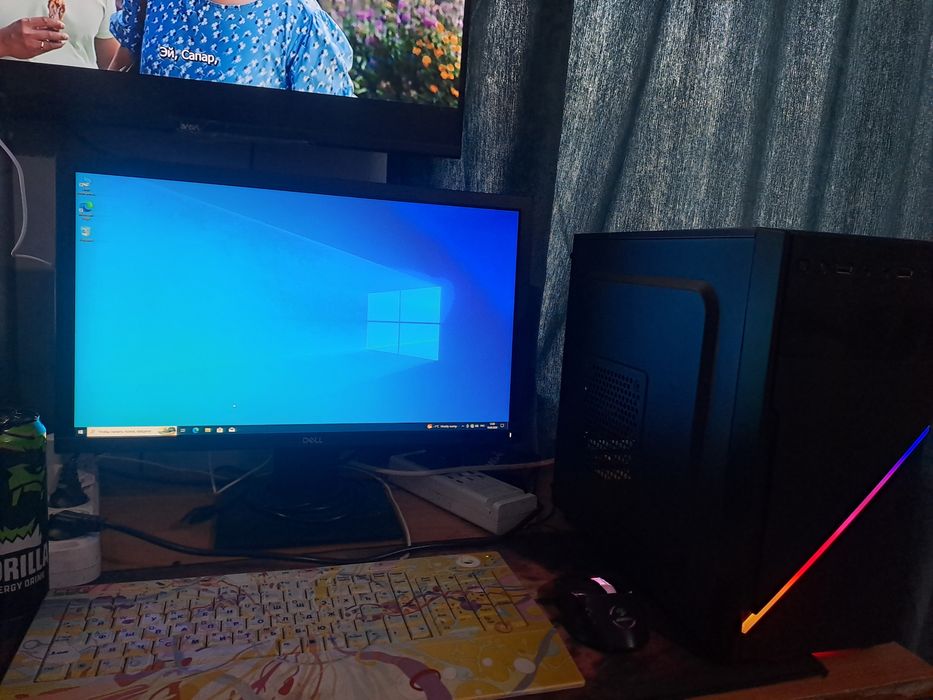 Продам компьютер блок + корпус подарок