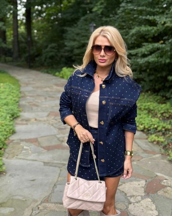 Дънкова риза яке с метални детайли