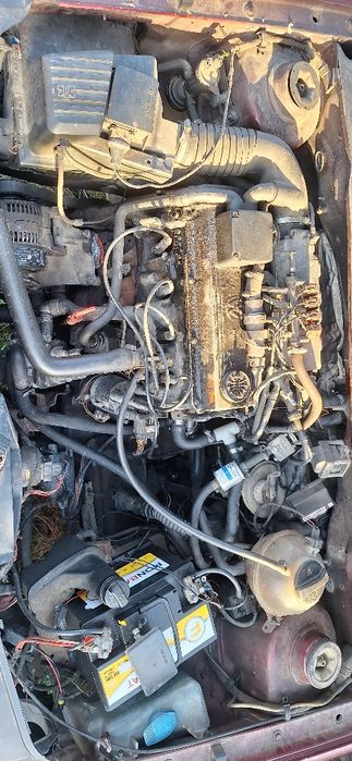 Голф 3 2.0 115кс газов ижекцион на части