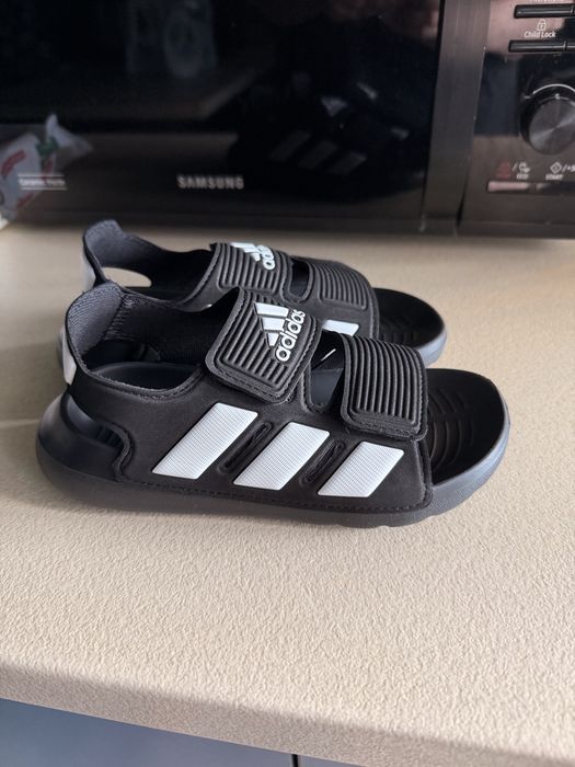 Sandale adidas copii negre