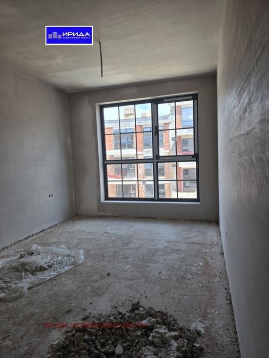 Продава се Тристаен апартамент в София, Малинова долина - 132 кв.м за 1353 €/кв.м - Снимка #3