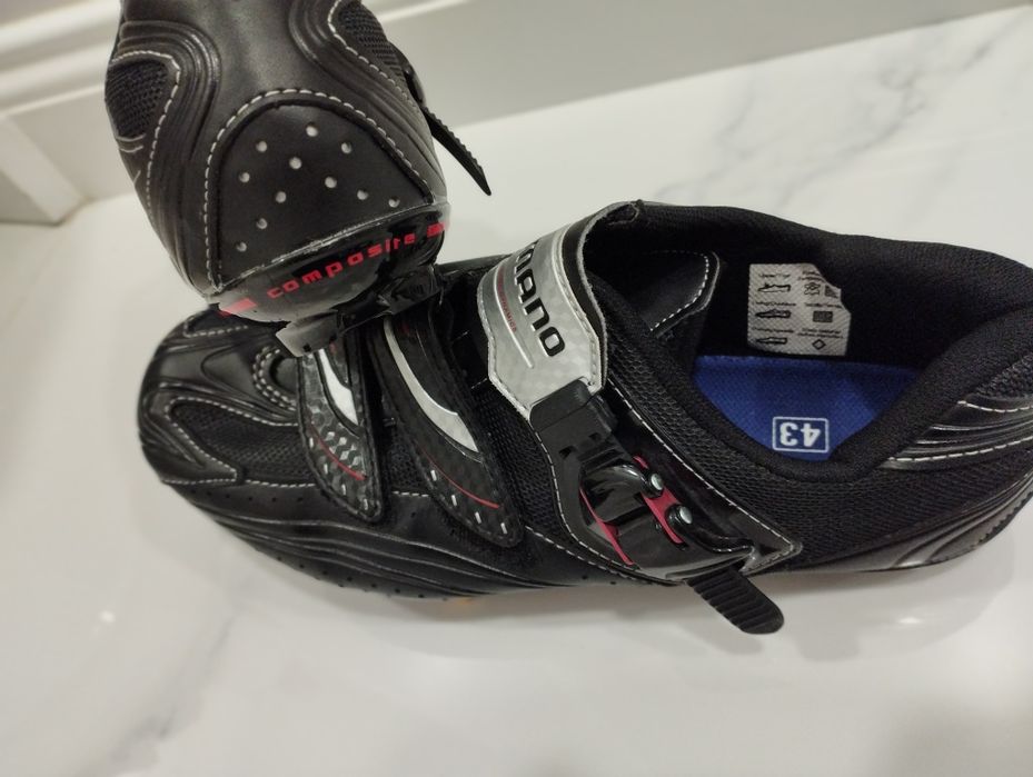 Шосейни велообувки Shimano 43