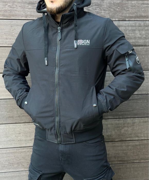 Мъжко преходно яке