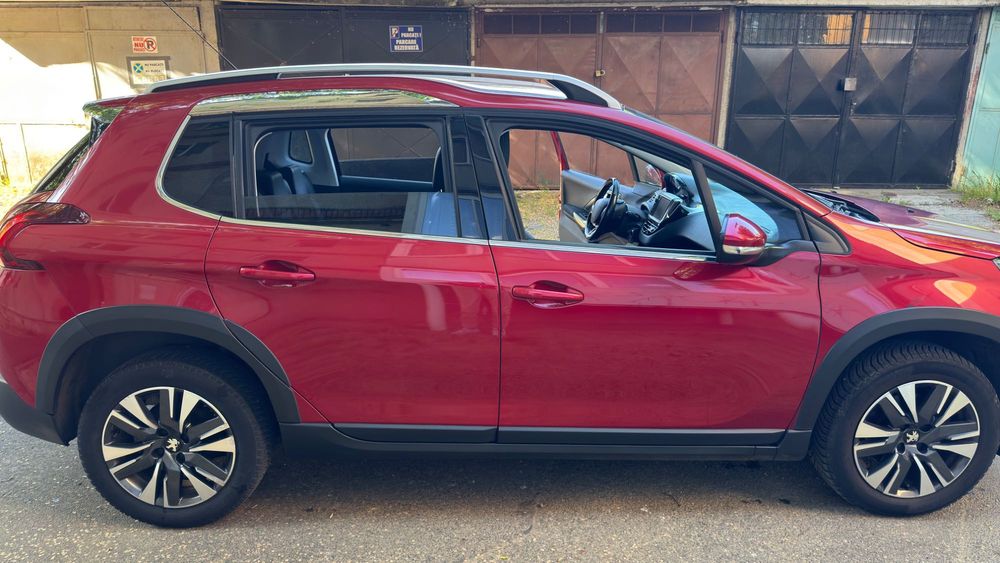 Peugeot 2008 1.2 PureTech Allure