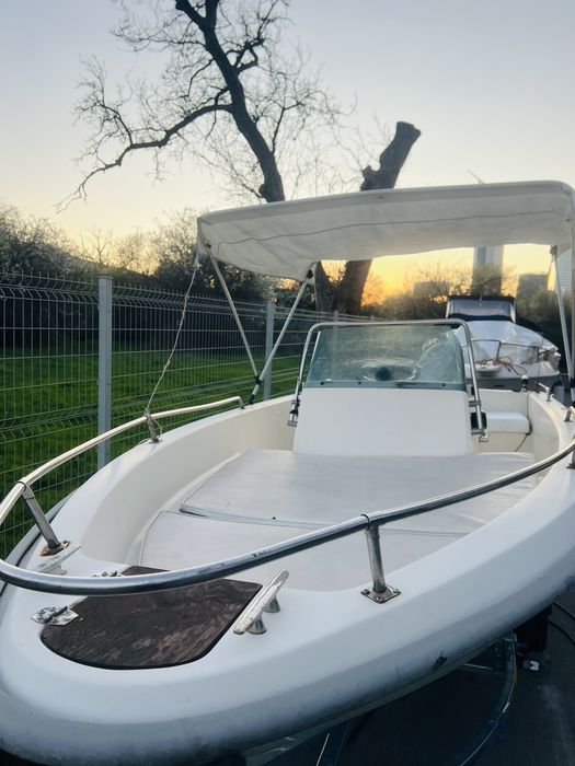 лодка Angelo Molinari Ontario 500