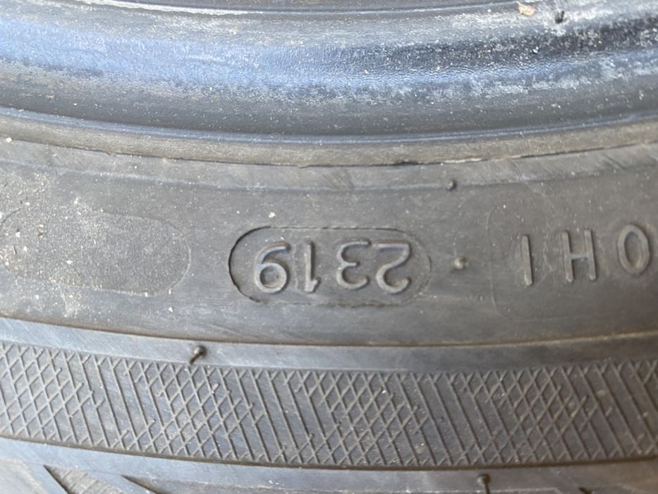 Vand 5 anvelope 225/65/R17 m+s