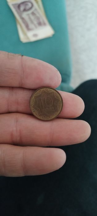 Продам монеты  разные