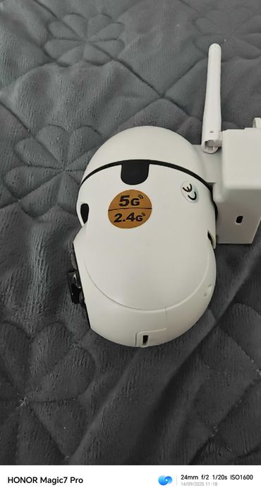 Cameră supraveghere Wi-Fi PTZ – Pan/Tilt, Dual-band 2.4G/5G