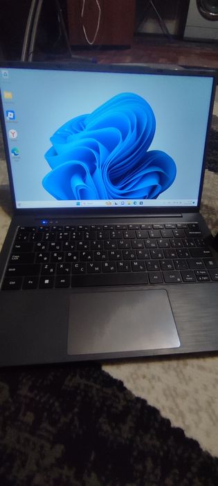 Продам новый ноутбук