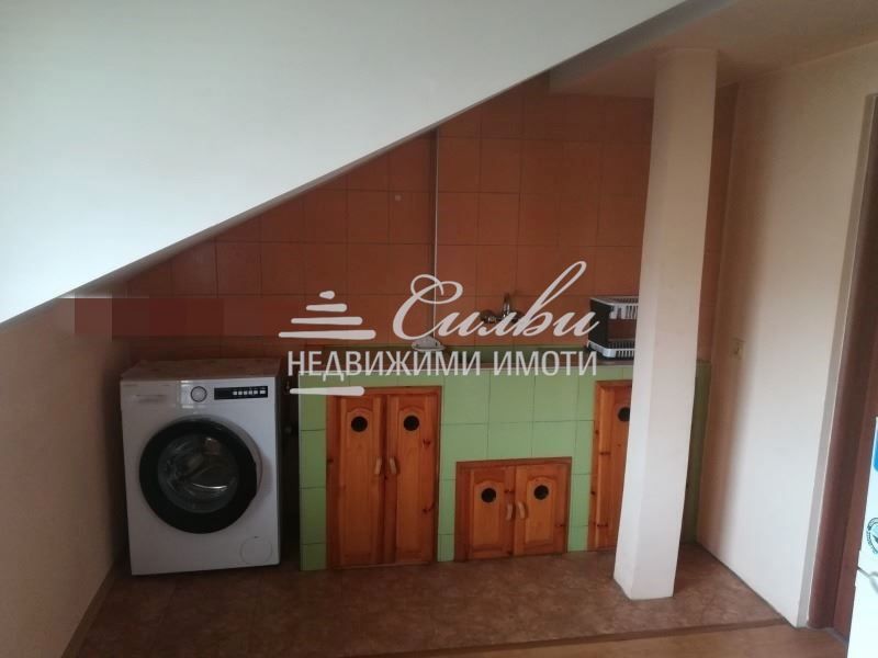 Дава се под наем Двустаен апартамент в Търговище, Изток 1 - 50 кв.м за 188.7 € - Снимка #1