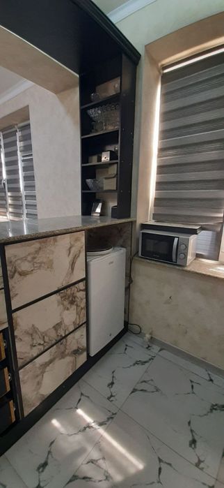 Kvartira arenda uzoq muddatga. Studiya qilingan.