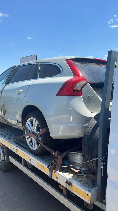 Dezmembram Volvo V60 2.0D an fabricatie 2012