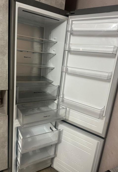 Холодильник очень хорошем состоянии