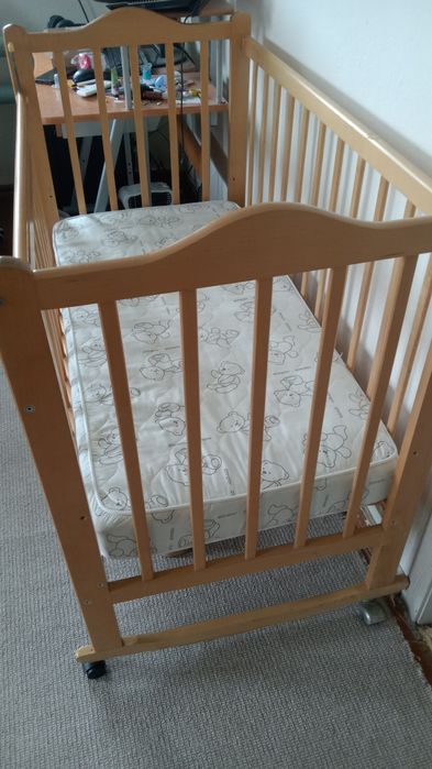 Кроватка детская