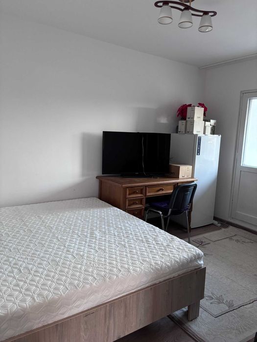 Apartament 3 camere decomandat, 72 mp, etaj 1,3 balcoane, Marasesti-BM