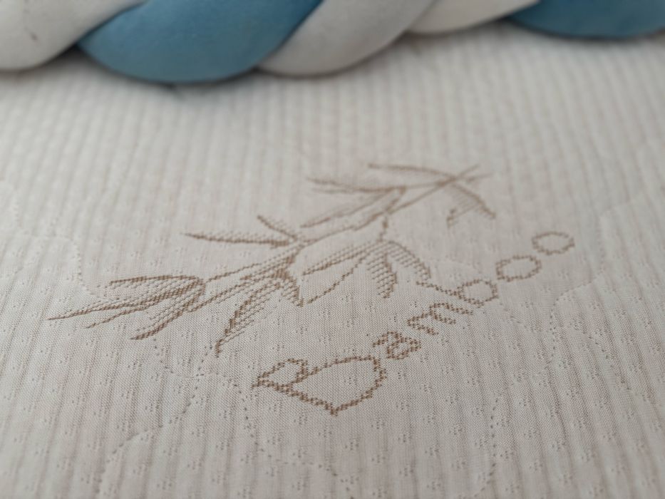 Бебешка кошара с люлеещ механизъм от MDF