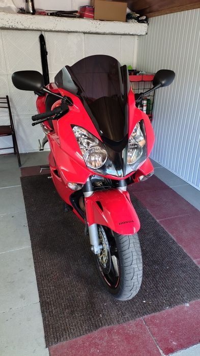 Honda vfr 800 vtec