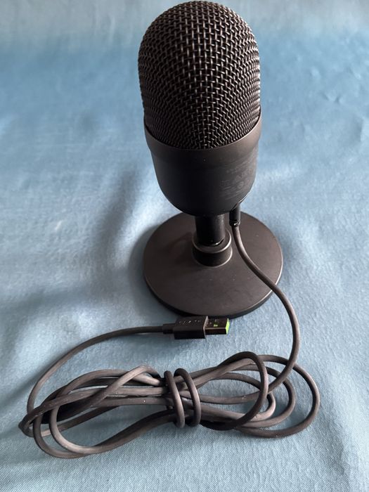 Микрофон Razer Seiren V3 Mini , Геймърски микрофон