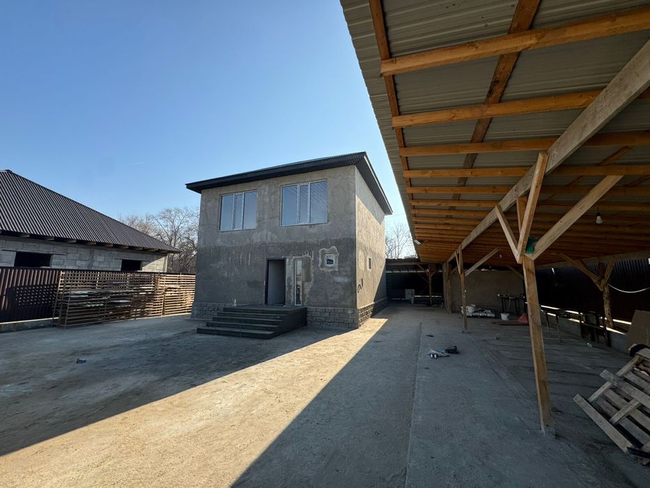 Дом недостроенный