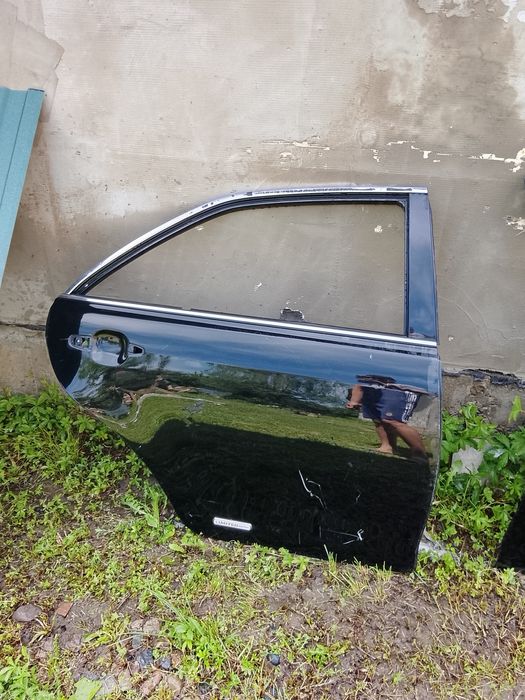 Камри 40 двери 20.000