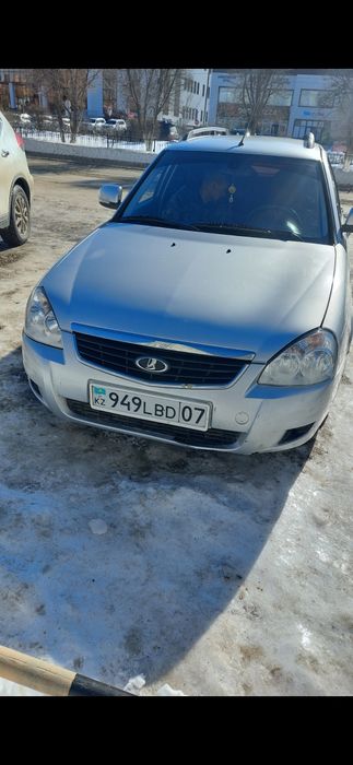 Продам приору люкс