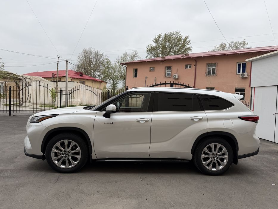 Toyota haydlander limited hybrid