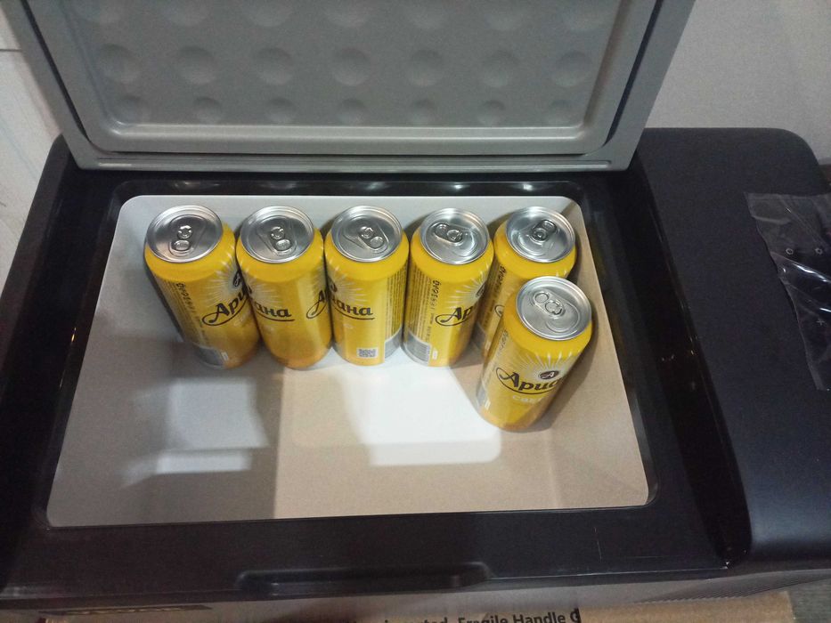 Хладилник фризер компресорен за кола камион къмпинг 12 24 230 v 20 л