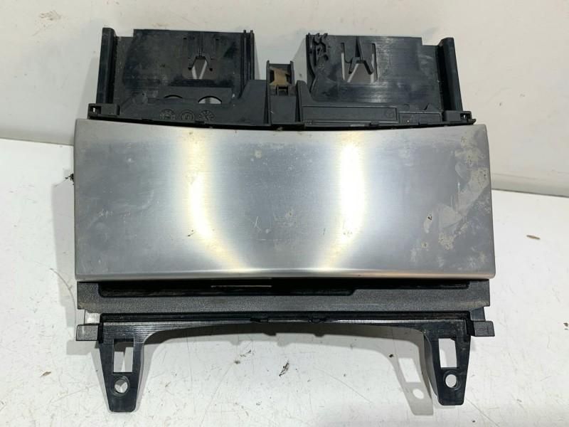 Scrumiera bord Mercedes C-class facelift w204 A2046801350