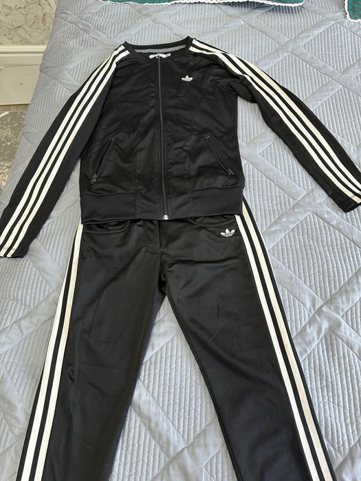 Спортивный костюм