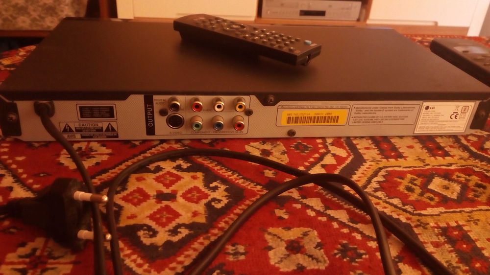 Продавам DVD Player LG