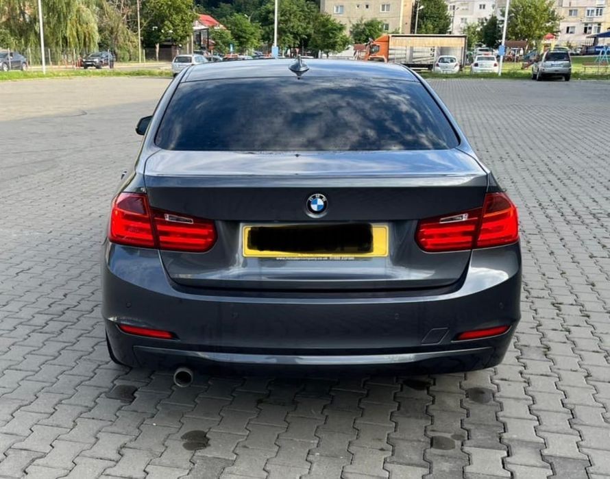 Dezmembrez bmw f30 motor bara trager capota aripa far usa