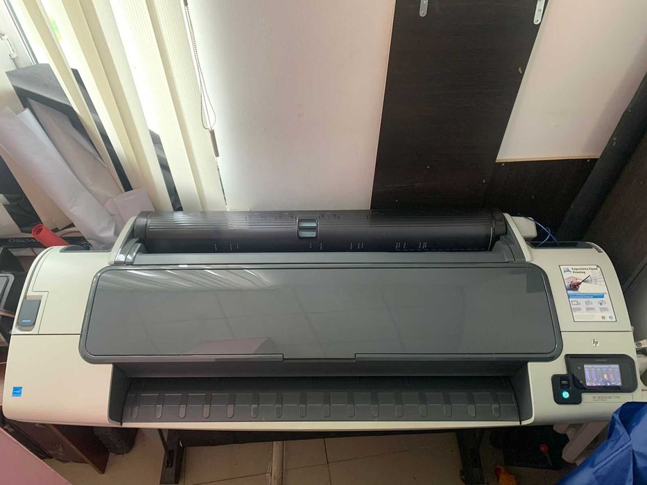 Плоттер HP Designjet T790