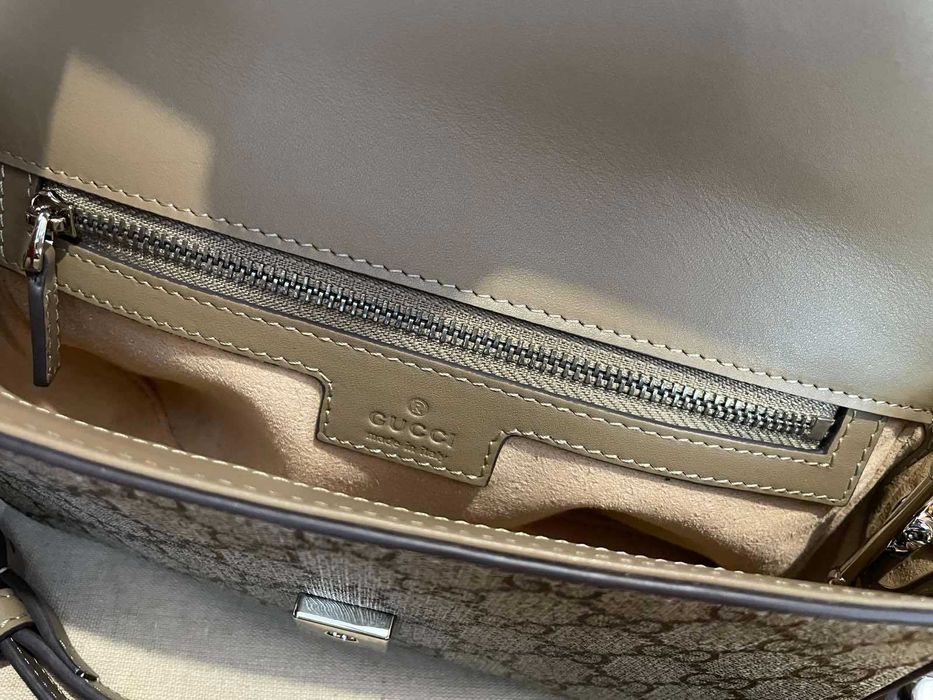 Дамска Малка Чанта Gucci Гучи Petite Щампован Canvas Сребърно GG лого