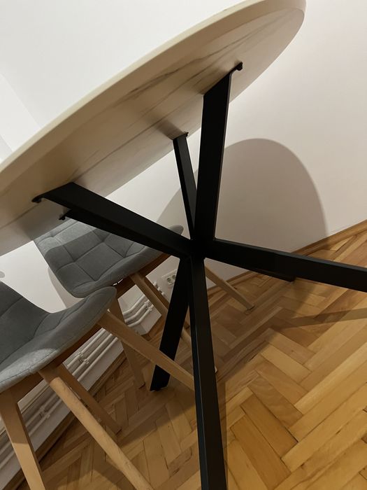 Masa bucatarie noua Momax