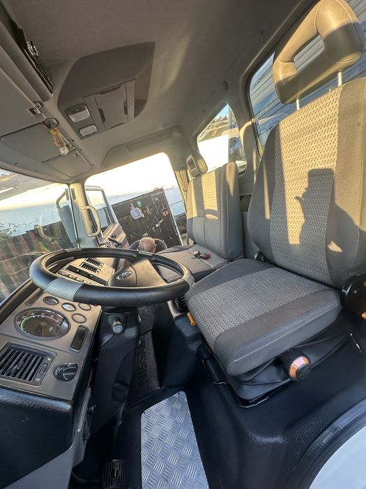 Nissan Atleon 35C15 - 3.0 Diesel - 150 cai, Basculabil, Clima