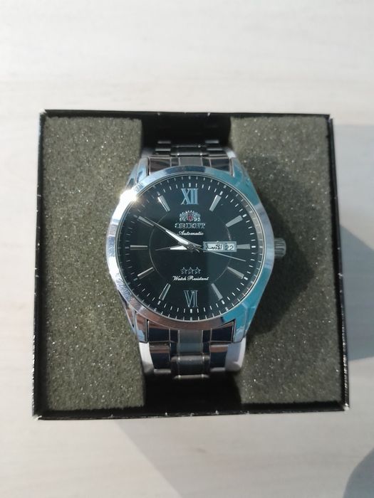 Orient soat sotiladi