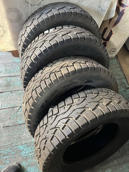 Продам шины  на 16