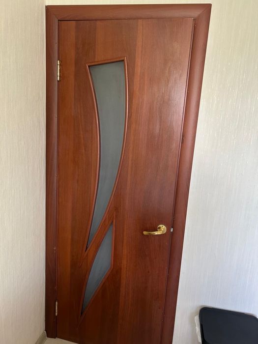 Межкомнатные двери б/у