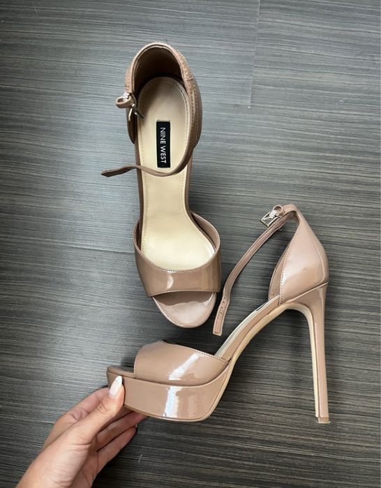 Обувки Nine West