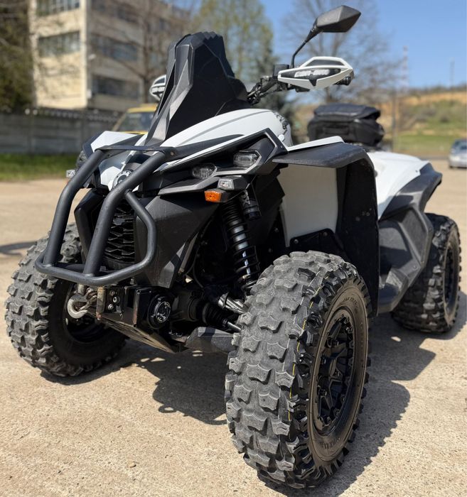 CAN-AM RENEGADE  Bombardier 1000cc